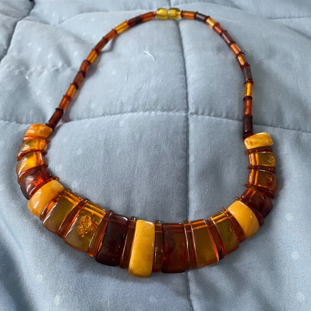 Lovely Vintage Baltic Amber One Of A Kind